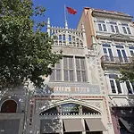 FLH Porto Classic Apartment